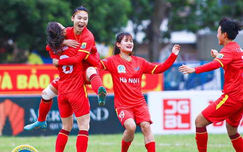 Hải Yến đọ tài Vân 'Kante', Hà Nội 1 mơ Cúp vô địch bóng đá nữ Việt Nam