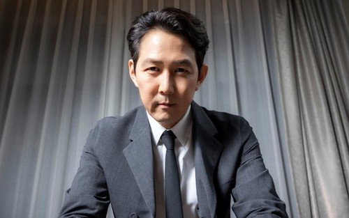 Lee Jung Jae tiết lộ lịch quay 'Squid Game 2', hết lời ca ngợi V BTS khi gặp trực tiếp