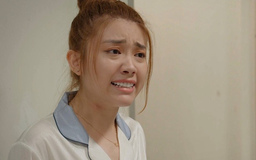 Bị chê cau có khó ưa, nữ diễn viên phim VTV lên tiếng: 'Cơ lông mày của tôi bị tật!'