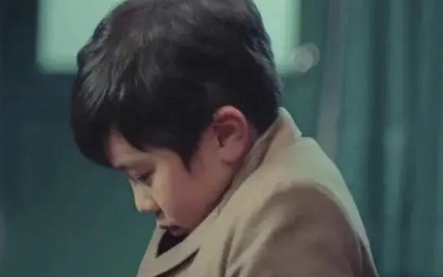 Giáo sư nổi tiếng nói: "Con nhà nghèo" có 3 đặc điểm nhìn qua là biết, cha mẹ phải sửa cho con thì cuộc đời mới tốt lên được