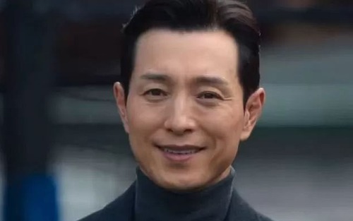 Phim 'The Glory': Lý do Ha Do Young tiếp tục nuôi Ye Sol, cô con gái sinh ra từ cuộc tình của Park Yeon Jin và Jeon Jae Joon