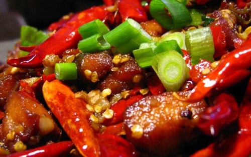 Ba món ăn mà nhiều người Việt mê tít làm mỏng dạ dày, tăng nguy cơ ung thư