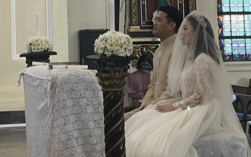 HOT: Lộ ảnh Phillip Nguyễn và Linh Rin trong lễ đường tại Philippines, Hà Tăng xuất hiện ở vị trí đặc biệt! 