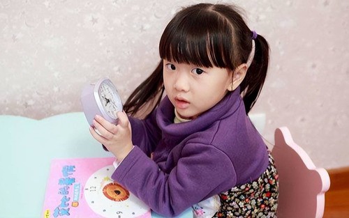 70 năm nghiên cứu, chuyên gia Anh phát hiện 3 điều quyết định cuộc đời đứa trẻ: Chẳng sinh ra ở vạch đích cũng có thể thành công hơn người! 