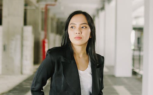 Ở Hà Nội thu nhập 15 triệu/ tháng chỉ như muối bỏ bể