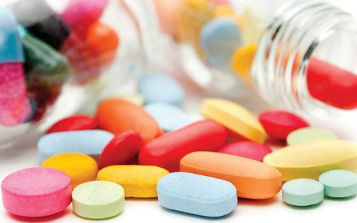 Bộ Y tế ngừng tiếp nhận hồ sơ cấp phép nhập khẩu thuốc của 3 công ty dược