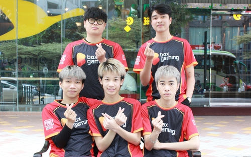 Lách qua khe cửa hẹp, HCV SEA Games cùng đồng đội quyết tiến xa trên đất khách!