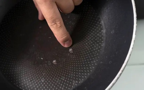 Một loại chất độc hại có trên chảo chống dính mà rất ít người biết: Chuyên gia khuyến cáo nên hạn chế sử dụng ngay từ bây giờ!