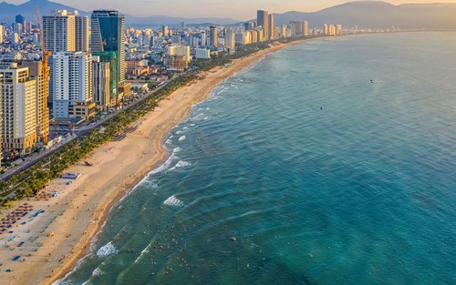 Đà Nẵng: Truy bắt đối tượng dùng súng cướp ngân hàng 