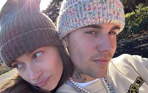Justin Bieber đau khổ vì vợ phải chịu đựng 'khoảnh khắc buồn bã và khó khăn nhất' cuộc đời