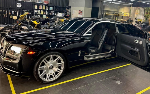 Rolls-Royce Wraith của Cường Đô La rao bán giá hơn 17 tỷ đồng: Gắn bộ mâm độ giá cả trăm triệu, 7 năm tuổi nhưng mới đi hơn 7.000km