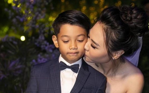 Cách Đàm Thu Trang đối xử với con riêng của Cường Đô La: Đến thông báo mang bầu cũng khiến dân mạng xuýt xoa