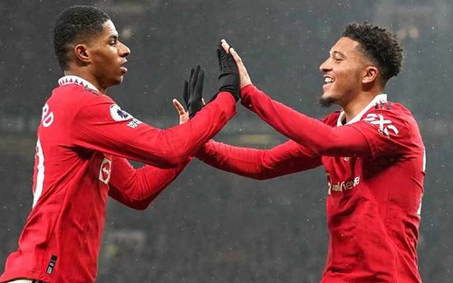 Rashford tái hiện phong độ 'gánh team' của Rooney, MU trở lại Top 4 đầy ngoạn mục