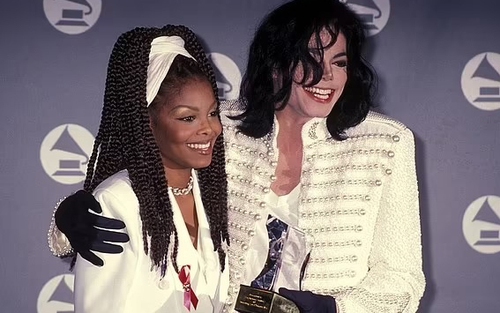 Janet Jackson muốn làm mini-serie TV tiểu sử kể về cuộc đời âm nhạc của mình và mối quan hệ với anh trai Michael