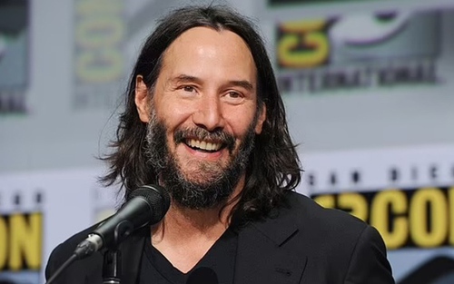 Keanu Reeves sau màn bạc khác hẳn hình ảnh ngôi sao hành động đáng gờm nhất ở Hollywood