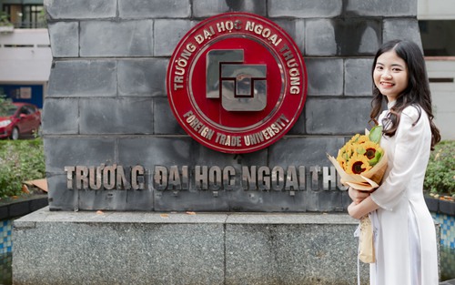 Từ tự ti vì xuất phát điểm thấp đến nữ sinh tốt nghiệp Ngoại thương sớm với GPA gần như tuyệt đối, chưa ra trường đã có công ty gọi đi làm