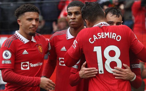 Cuộc đua top 4 Ngoại hạng Anh: MU và Newcastle băng băng về đích, Liverpool gặp khó