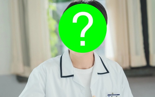 Mỹ nam phim Hàn đình đám thoát kiếp vô danh nhờ bạn gái cũ, hóa ra 'một bước lên mây' vì đặc điểm visual không ai ngờ này