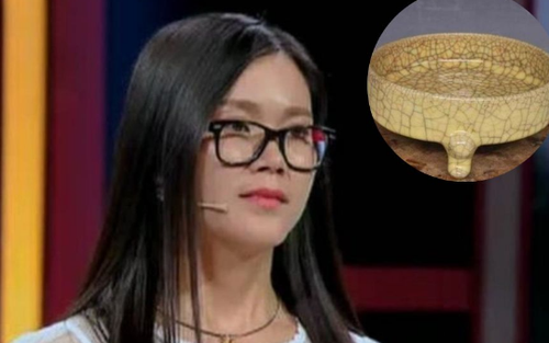 Cô bé lén mang vật nhỏ trên bàn trà của bố đi thẩm định, chuyên gia chỉ phán đúng 1 câu: "Cháu nên gọi cảnh sát đến đây"