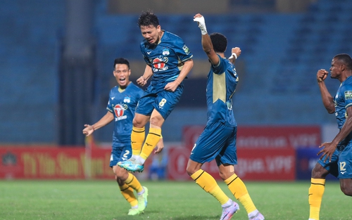 Vòng 8 V-League 2023: HAGL thử thách đội đầu bảng
