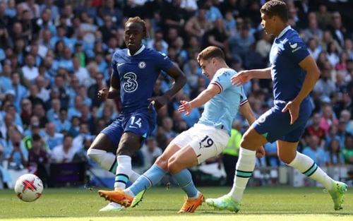 'Kép phụ' tỏa sáng, Man City hạ gục Chelsea trong ngày xưng vương nước Anh