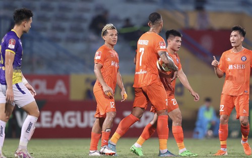 Vòng 9 Night Wolf V-League 2023: 'Đèo cao, lối hẹp…'