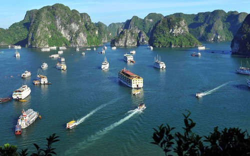 Tỉnh Quảng Ninh khẳng định: Không có khách sạn hạng sang trên Vịnh Hạ Long