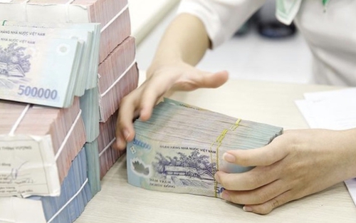 Lãi suất ngân hàng đồng loạt giảm từ hôm nay 25/5