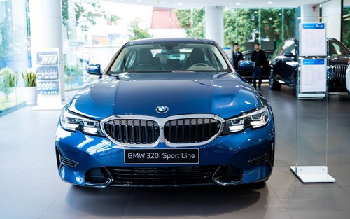 BMW 3-Series 'giá rẻ' cho Bimmer Việt: Giảm kỷ lục còn 1,3 tỷ đồng, ngang Camry 2.0 nhưng phải đánh đổi mẫu mã