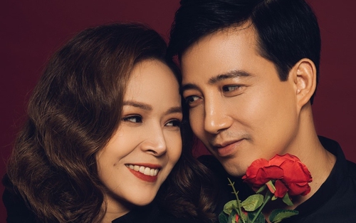 Gần 1 thập kỉ hạnh phúc bên nhau của cặp đôi nghệ sĩ Diễm Hương - Hồng Quang