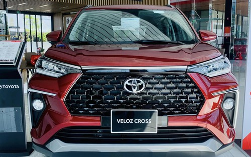 Toyota Veloz bán đều hơn 900 xe/tháng nhưng vẫn tồn nhiều xe nhập, đại lý giảm giá kỷ lục còn dưới 600 triệu đồng chỉ ngang tầm Xpander