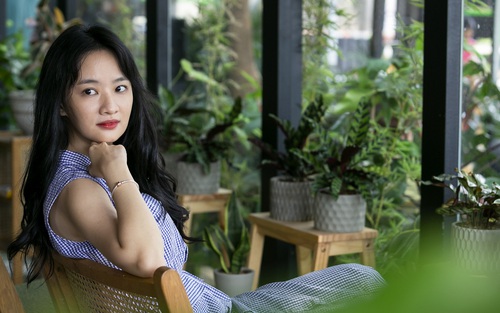 Diễn viên Thanh Vy "em gái mưa" nổi tiếng một thời: Cứ nghe ai nhắc tới con là tôi chảy nước mắt