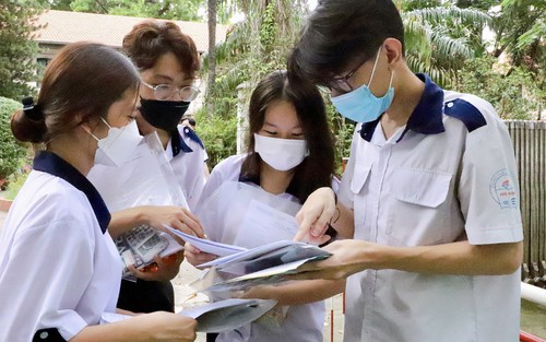 Vụ lộ đề thi năm 2021: Lỗ hổng trong xây dựng ngân hàng câu hỏi và ra đề thi