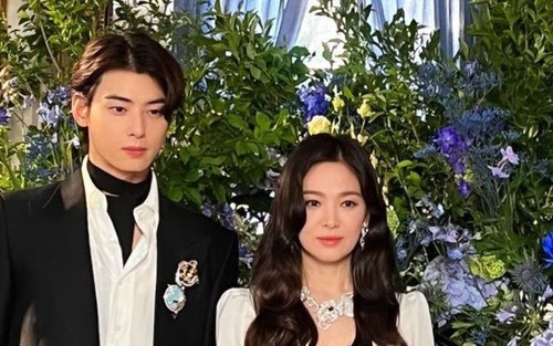 Khán giả bất ngờ đòi Song Hye Kyo đóng phim chung với mỹ nam kém 16 tuổi