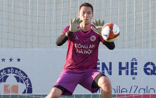 Từ thương vụ Filip Nguyễn: Đội tuyển Việt Nam và V-League đang có giá