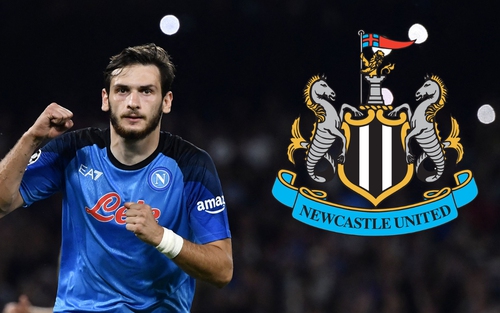 Napoli phải giữ bằng được Kvaratskhelia
