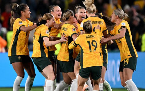 Vắng ngôi sao số 1, nữ Úc vẫn cùng New Zealand tạo nên màn ra quân hoàn hảo ở World Cup 2023