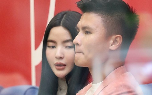 Quang Hải âm thầm để chế độ độc thân, dân mạng nghi ngờ về khả năng đã chia tay người yêu
