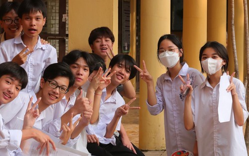 Chào tuần mới: Quẩn quanh đỗ - trượt