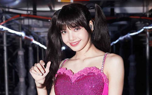 Rộ tin Lisa Blackpink sẽ rời YG Entertainment vì cát - xê 'bèo' hơn các thành viên khác