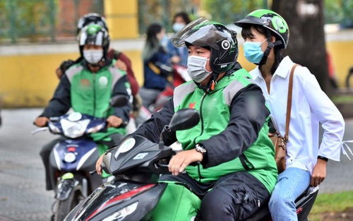 Chạy xe ôm công nghệ, va vấp ngoài giảng đường cũng là điểm cộng khi đi xin việc