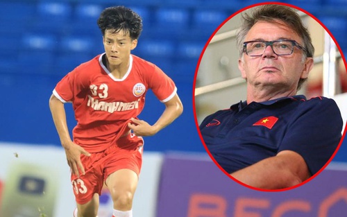 Trò cưng HLV Troussier rực sáng, giúp đội nhà sáng cửa thăng hạng V-League mùa giải tới