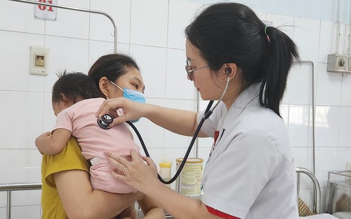 Thành phố Hồ Chí Minh được cung ứng thuốc điều trị tay chân miệng​