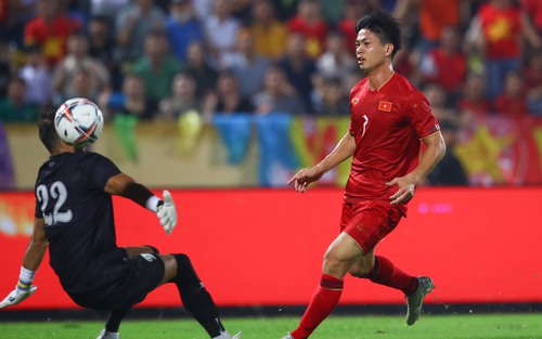Đội tuyển Việt Nam và câu trả lời của Công Phượng