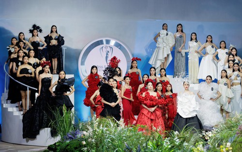 Top 36 Miss Earth Việt Nam 2023 trình diễn BST mới nhất của NTK Đỗ Mạnh Cường