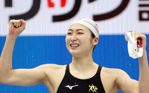 Chỉ cán đích thứ 5 ở ASIAD, nữ VĐV vẫn được khán giả chúc mừng cuồng nhiệt, câu chuyện đằng sau gây xúc động