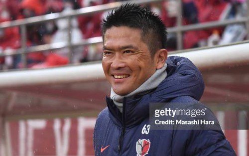 Hà Nội FC chuẩn bị ký hợp đồng với HLV từng dự World Cup, quyết đua vô địch V-League