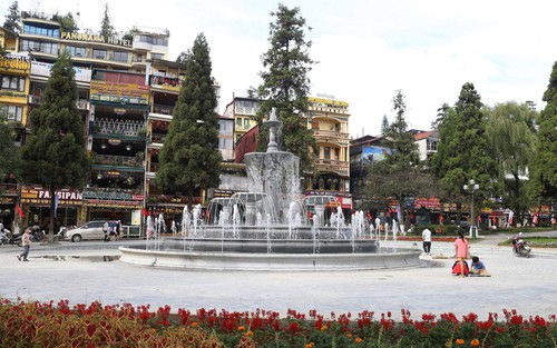 Vịnh Hạ Long và Sapa lọt tốp 7 điểm đến thịnh hành trên thế giới