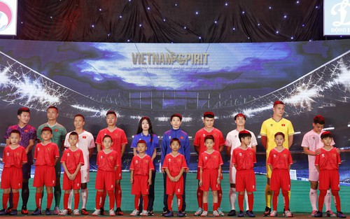 Ra mắt trang phục chính thức đội tuyển bóng đá quốc gia với thương hiệu Jogarbola