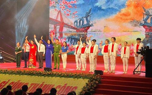 Chuyện kinh doanh ở Phủ Tây Hồ 'bước vào' hội thi dân vận